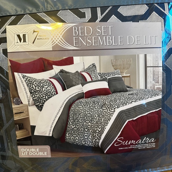 Sumatra Full Size Bedding Set - Picture 1 of 3